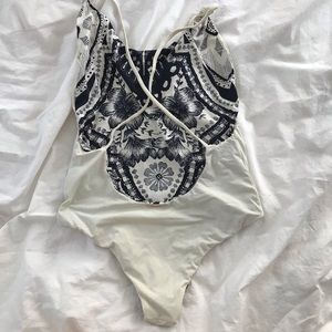 San Lorenzo one piece